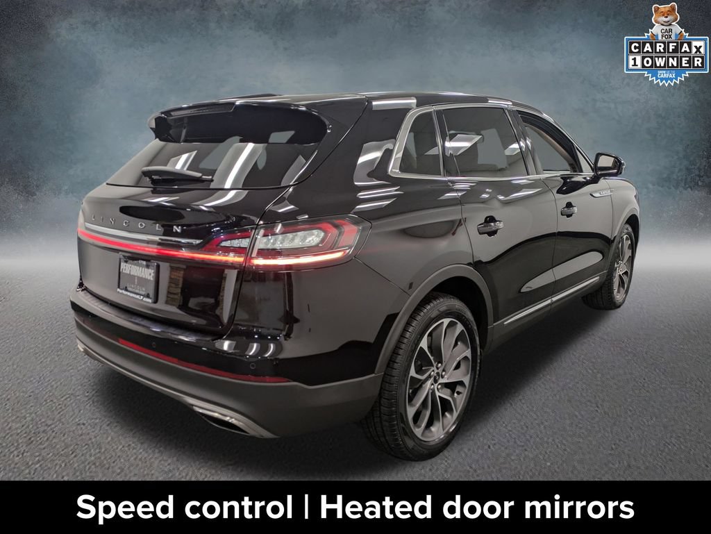 Used 2022 Lincoln Nautilus Reserve AWD/4WD image 5