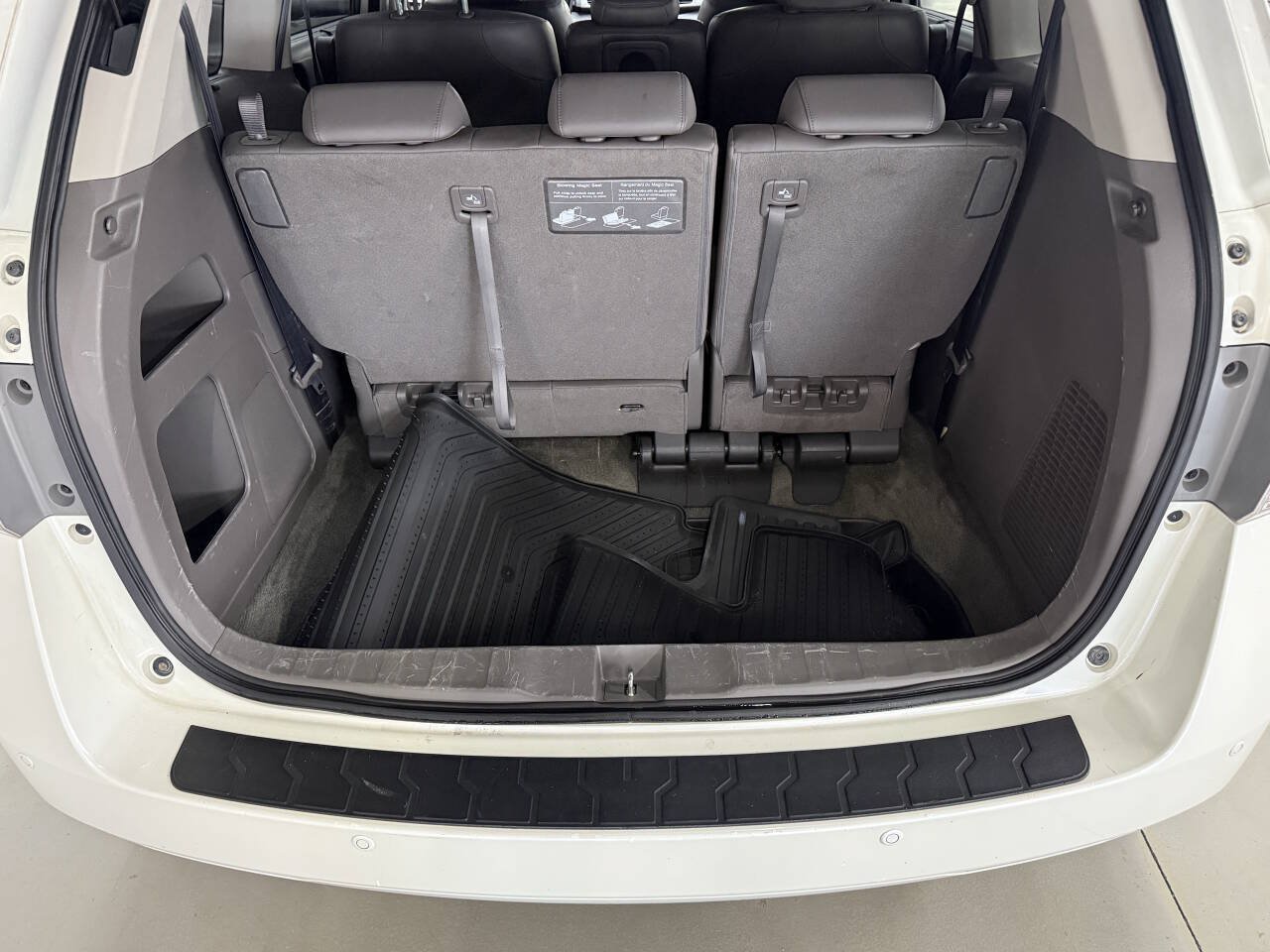 Used 2017 Honda Odyssey Touring image 9