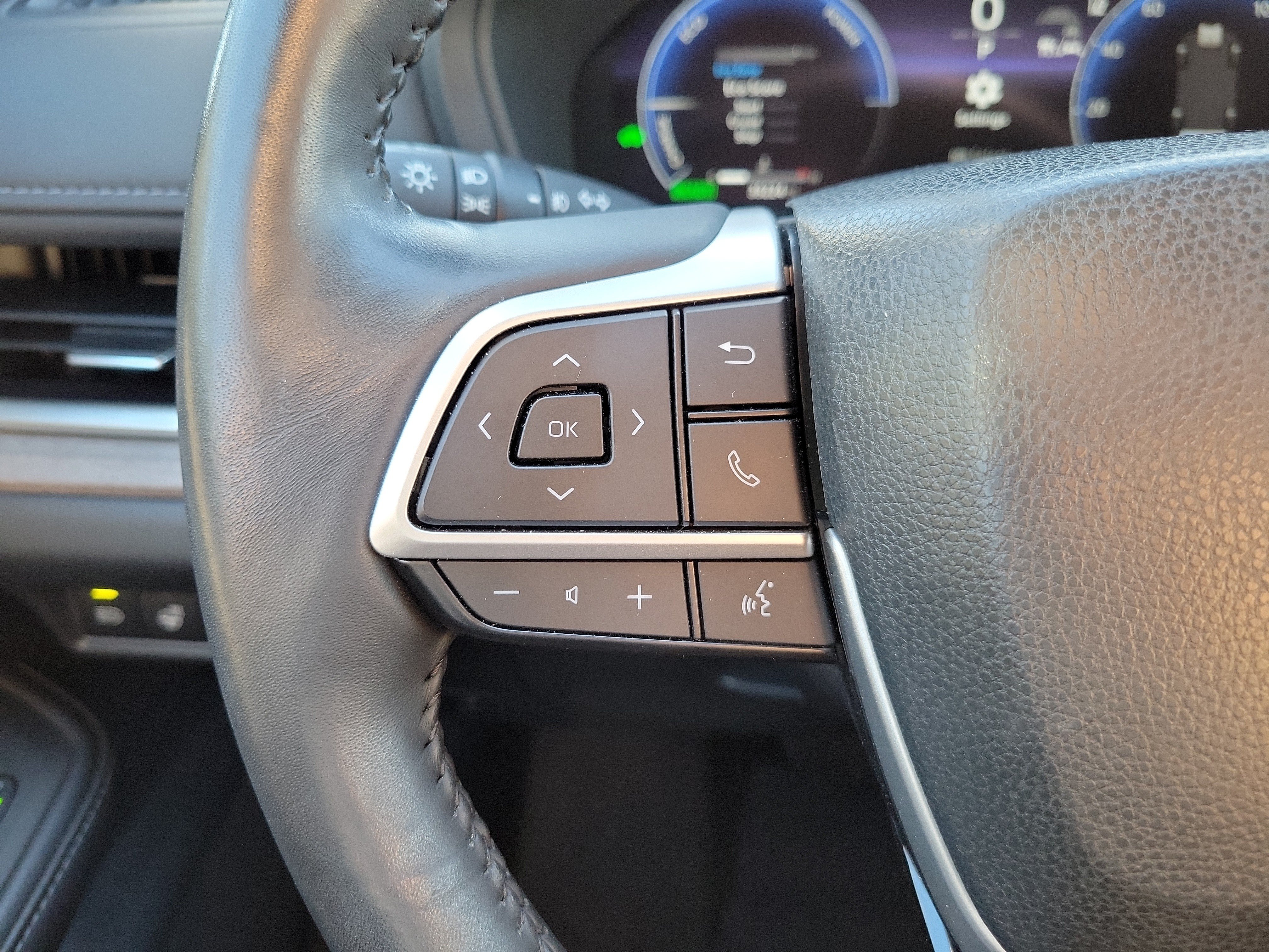 Used 2025 Toyota Grand Highlander AWD Hybrid image 27