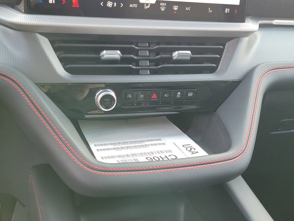 New 2026 Ford Explorer ST-Line w/ ST-Line Street Pack image 28