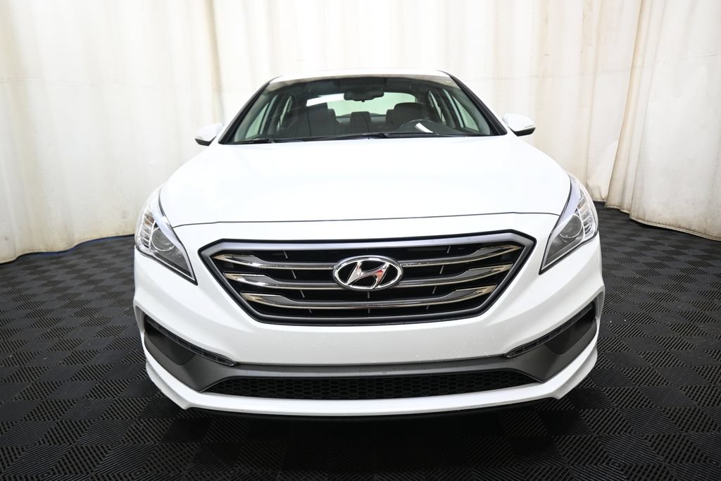 Used 2017 Hyundai Sonata Sport w/ Value Edition Package 02 FWD image 2