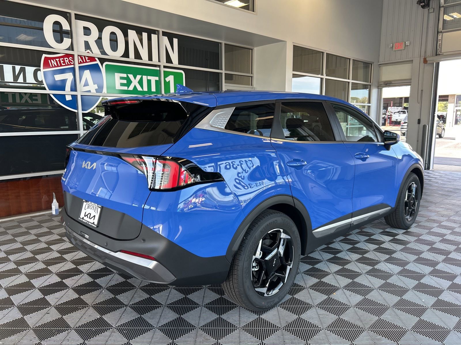 New 2026 Kia Sportage EX image 6