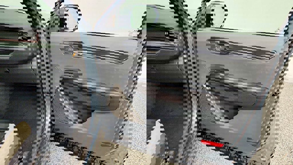 Used 2024 Kia EV9 GT-Line AWD/4WD image 28