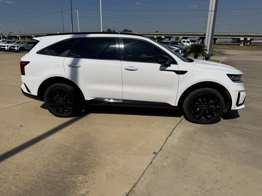 Used 2022 Kia Sorento SX image 14