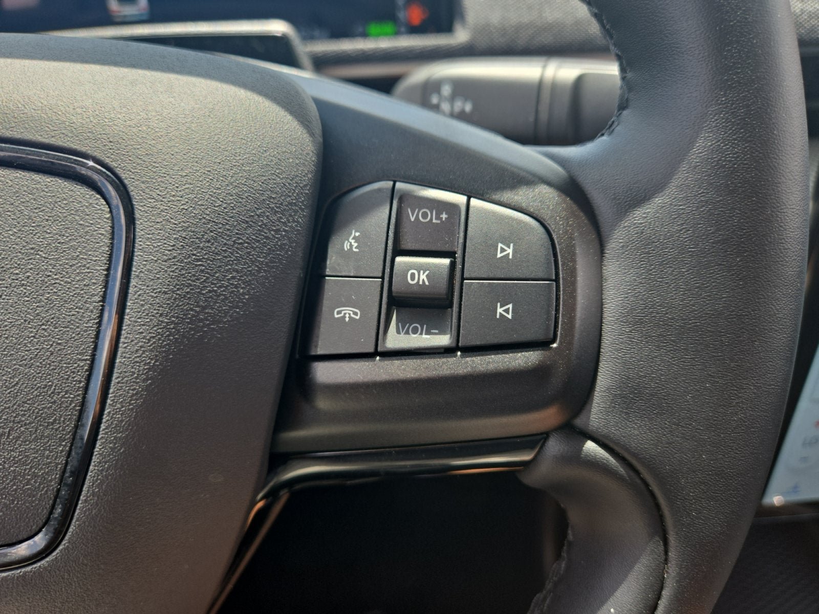 Certified 2025 Ford Mustang Mach-E Premium AWD/4WD image 15