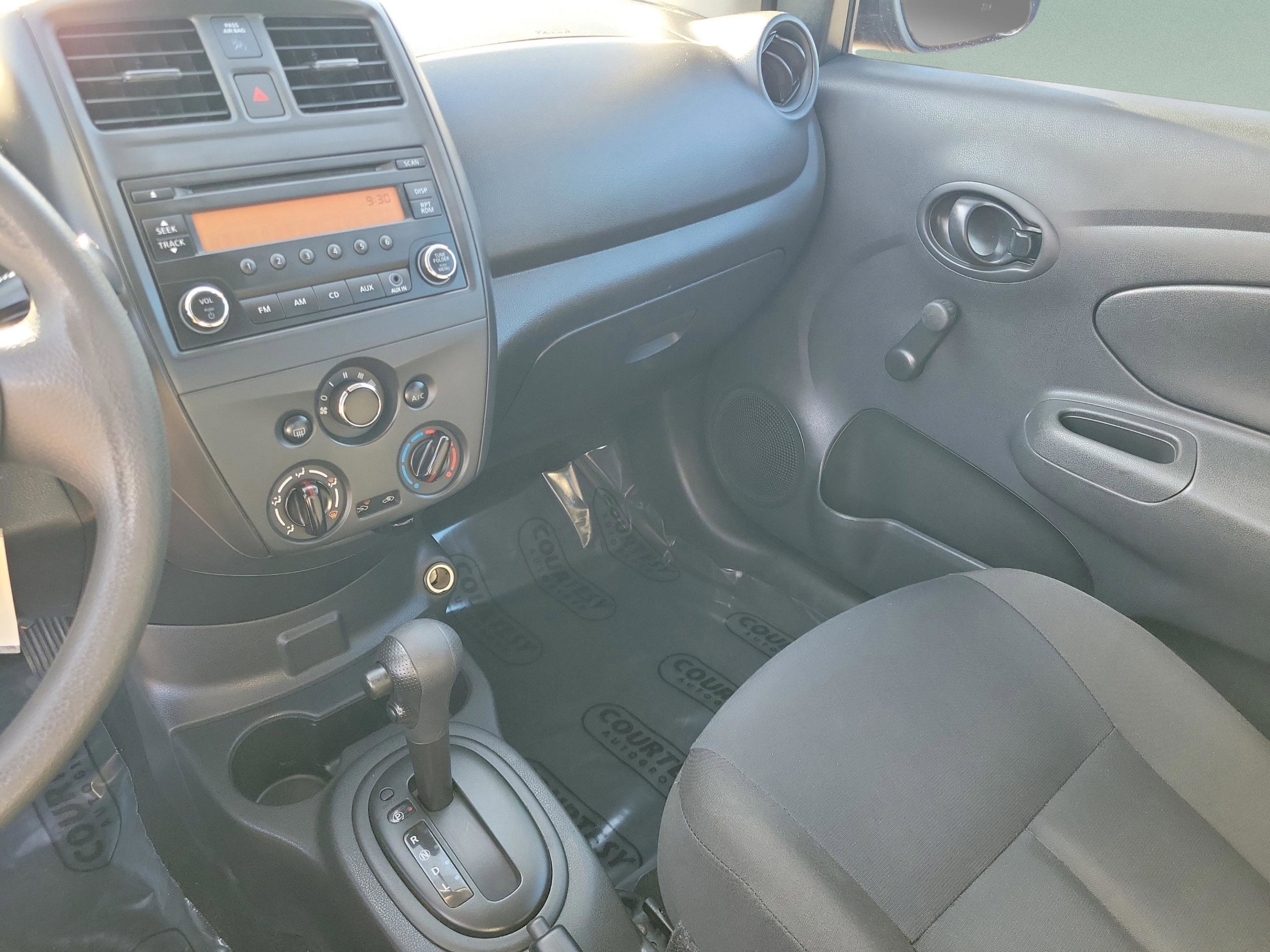 Used 2018 Nissan Versa S Plus image 31