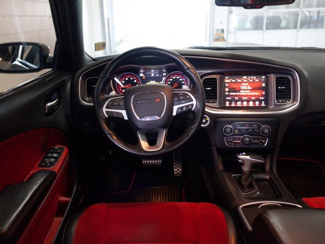 Used 2016 Dodge Charger R/T Scat Pack w/ Technology Group image 9