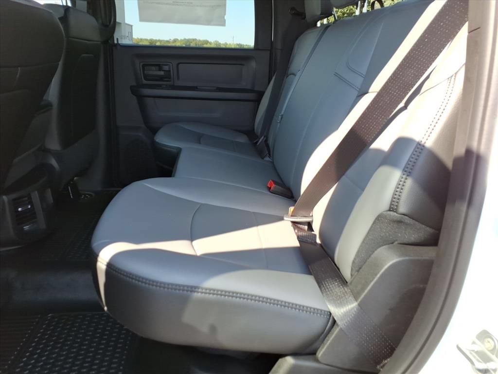 New 2026 RAM 2500 Tradesman w/ Chrome Appearance Group AWD/4WD image 9