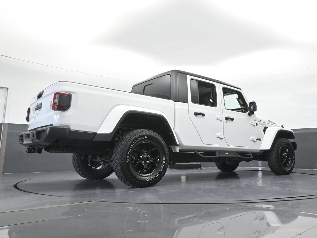 Used 2024 Jeep Gladiator Sport AWD/4WD image 54