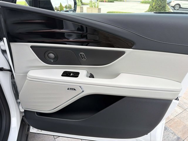 New 2026 Lincoln Nautilus Premier w/ Equipment Group 102A AWD/4WD image 17
