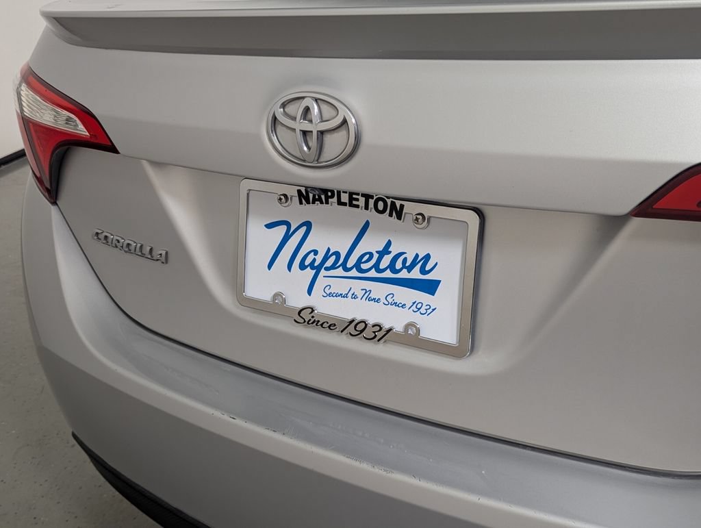 Used 2015 Toyota Corolla S FWD image 7