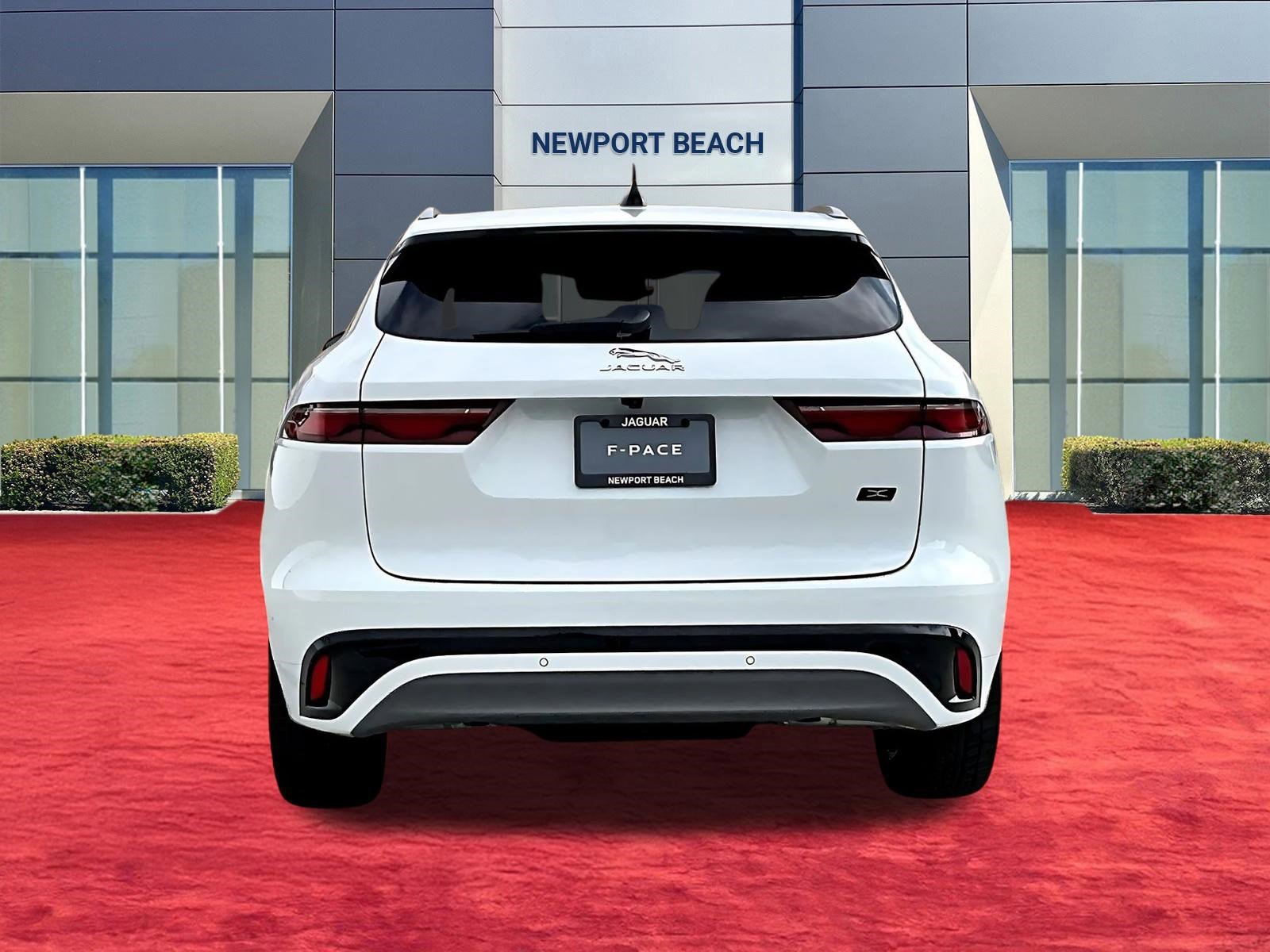 New 2026 Jaguar F-PACE R-Dynamic S image 5