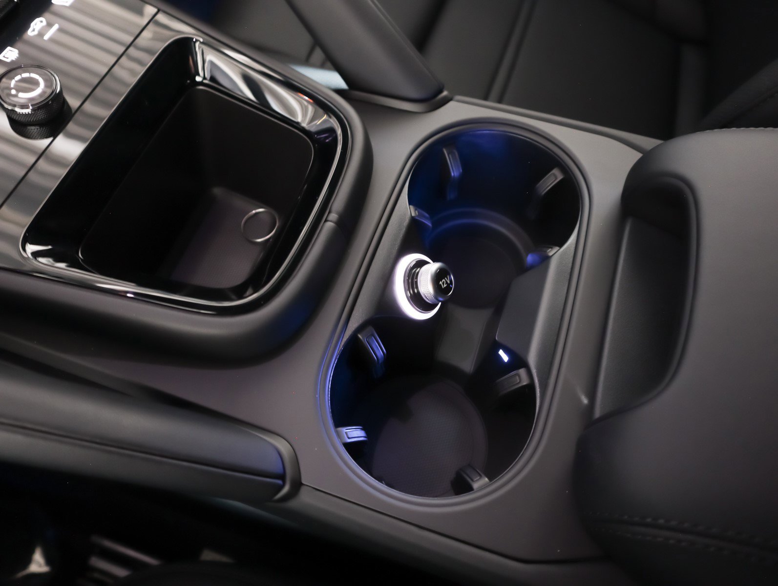 New 2026 Porsche Cayenne S image 17