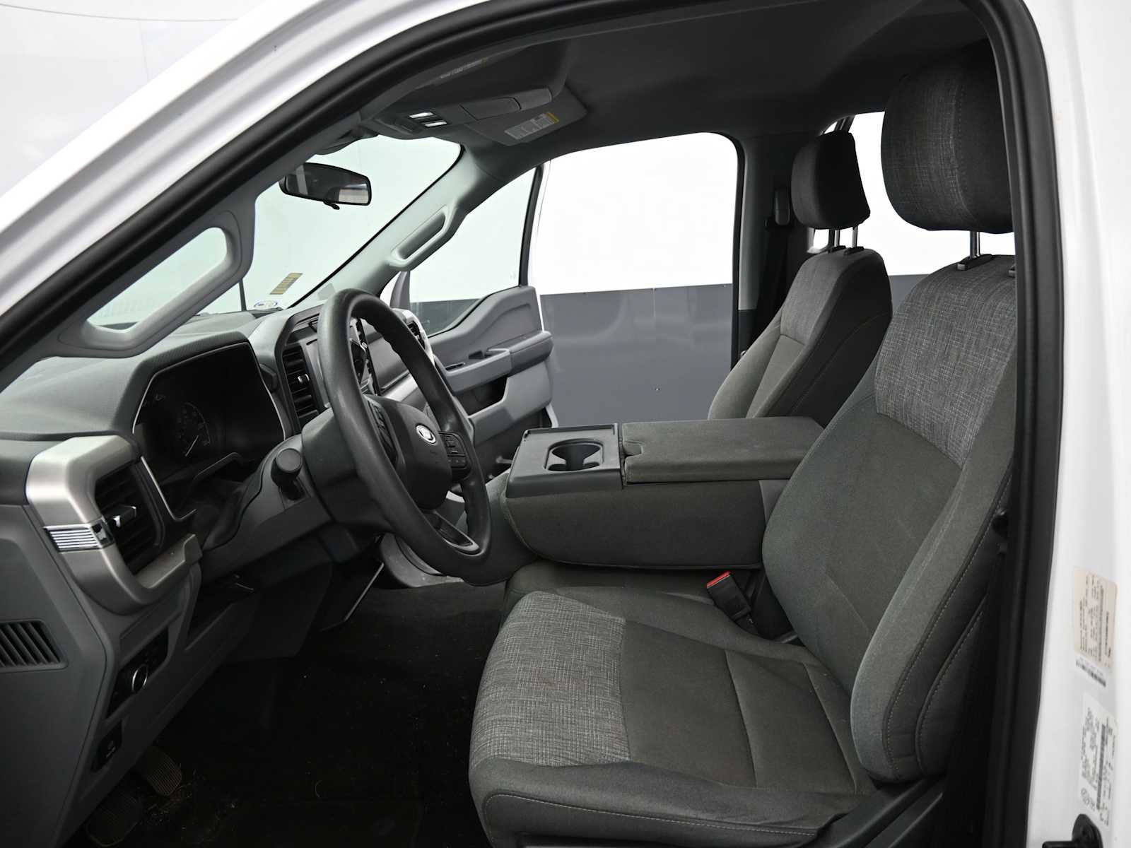 Used 2022 Ford F150 XLT image 11