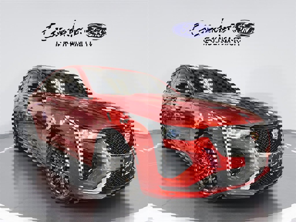 Used 2025 Cadillac CT4 Sport image 1