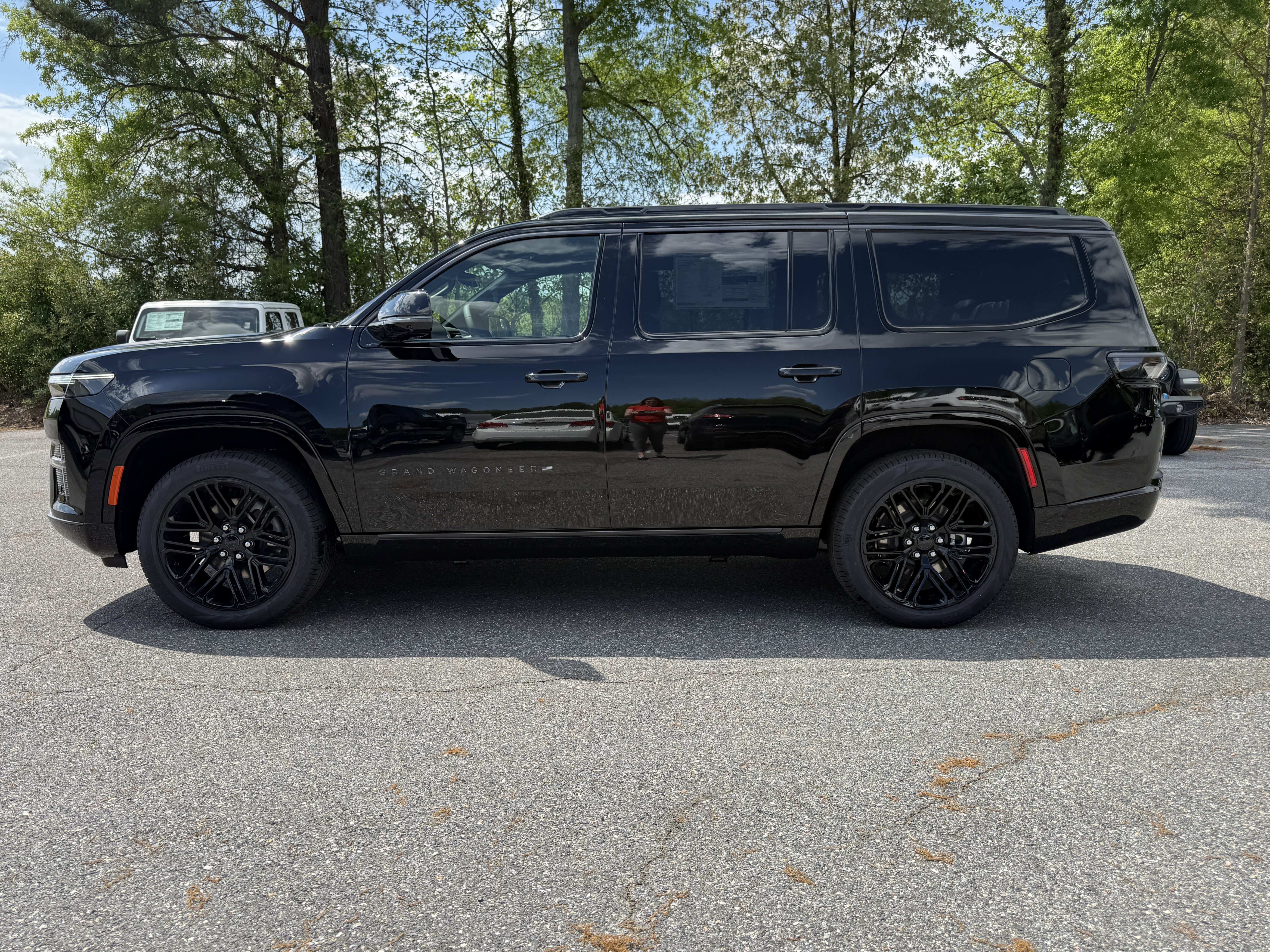 New 2026 Jeep Grand Wagoneer Limited AWD/4WD image 4