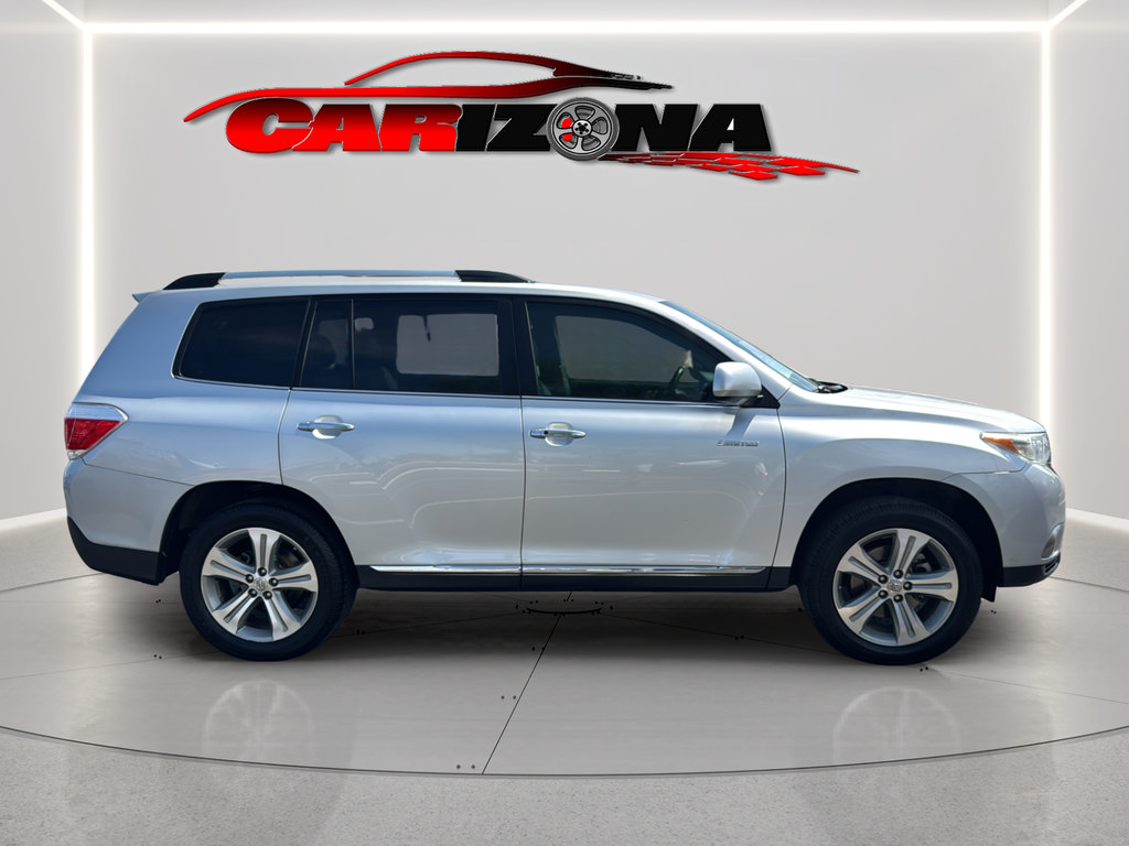 Used 2012 Toyota Highlander Limited w/ Tow Pkg FWD image 4