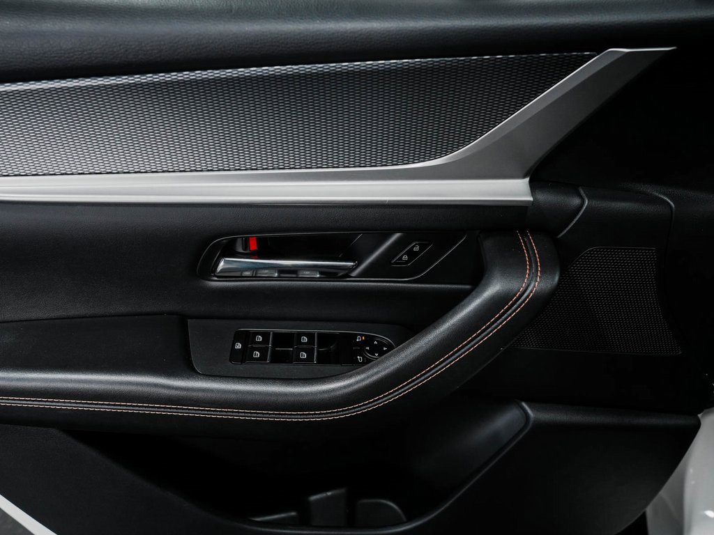 Used 2024 MAZDA CX-90 3.3 Turbo w/ Preferred Plus image 12