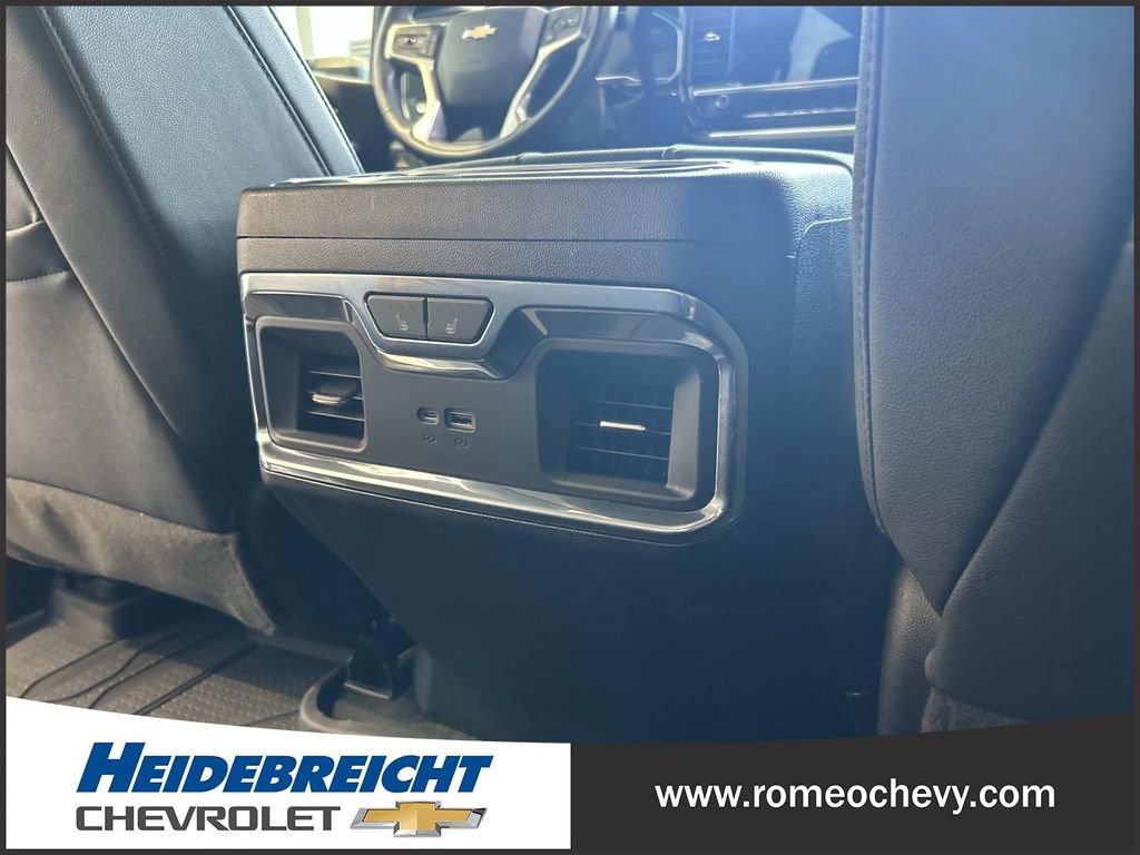 Used 2024 Chevrolet Silverado 2500 LTZ w/ LTZ Plus Package AWD/4WD image 17