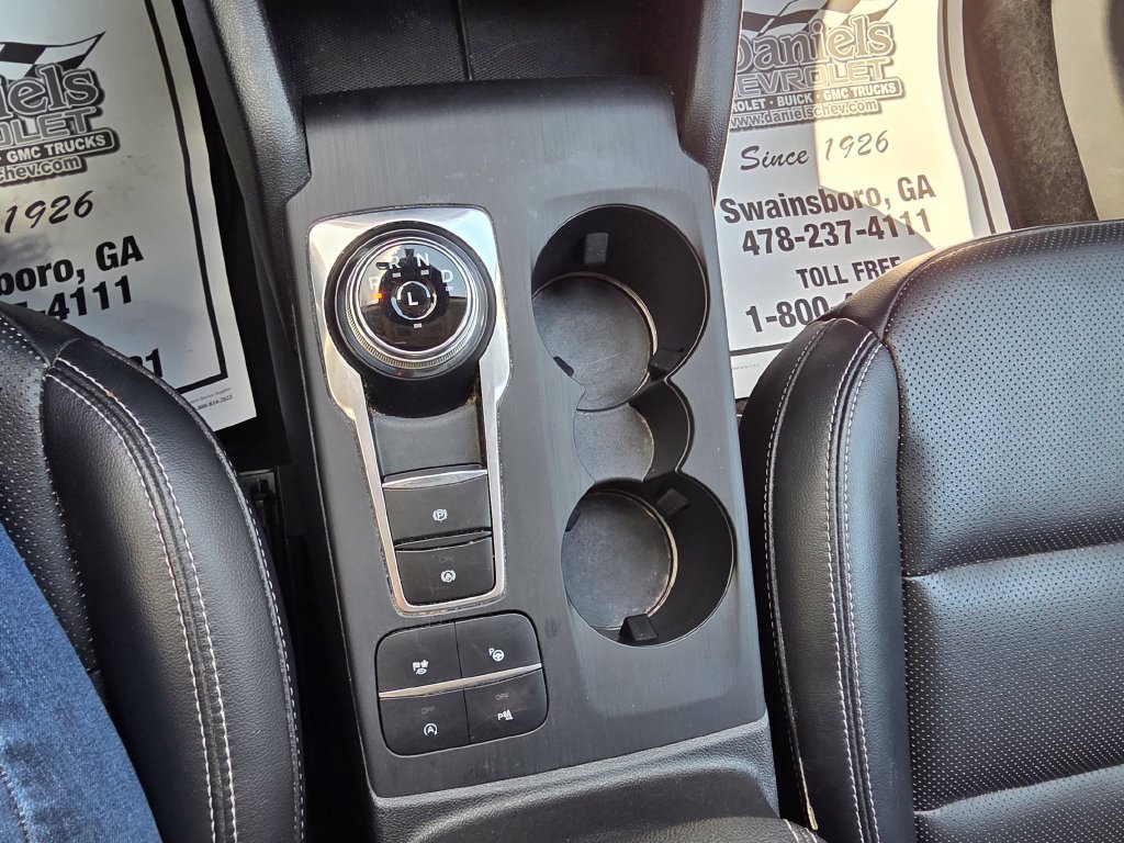Used 2021 Ford Escape Titanium AWD/4WD image 33