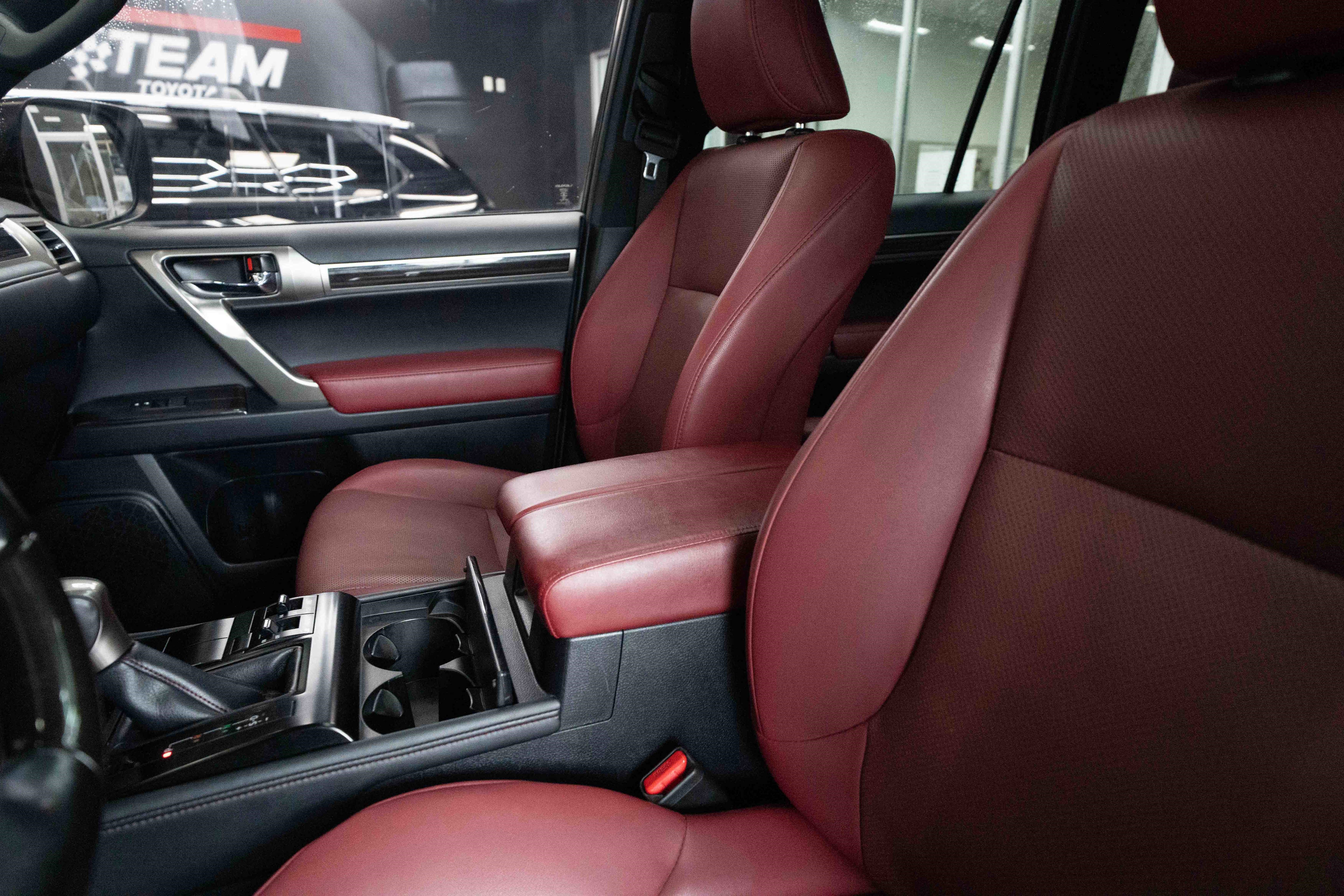 Used 2021 Lexus GX 460 Premium w/ Premium Package image 10