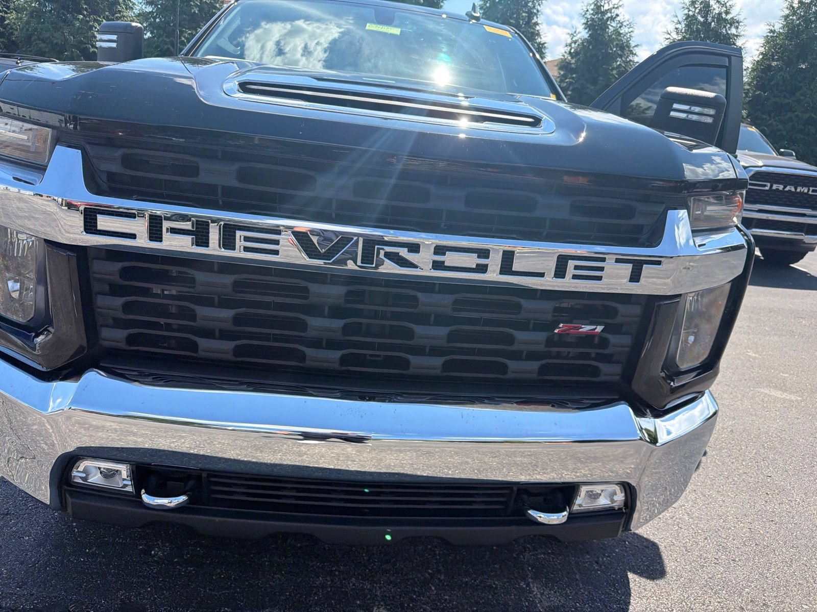 Used 2021 Chevrolet Silverado 2500 LT w/ Convenience Package AWD/4WD image 33