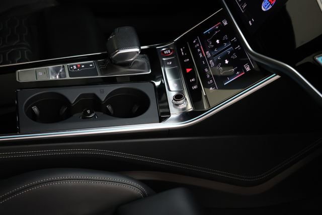 Used 2021 Audi RS 7 Sportback w/ Carbon Optic Package image 93