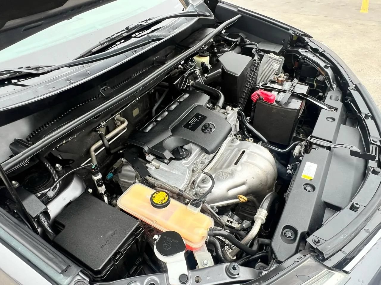 Used 2016 Toyota RAV4 XLE FWD image 39