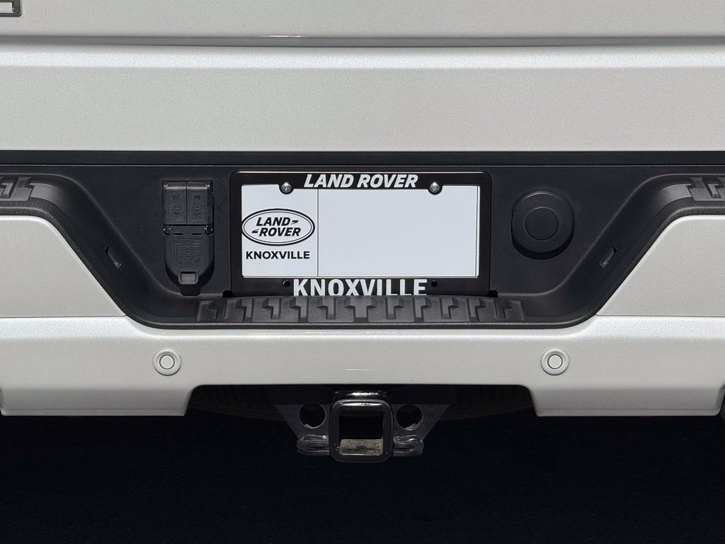 Used 2023 Chevrolet Silverado 1500 High Country w/ Technology Package AWD/4WD image 42