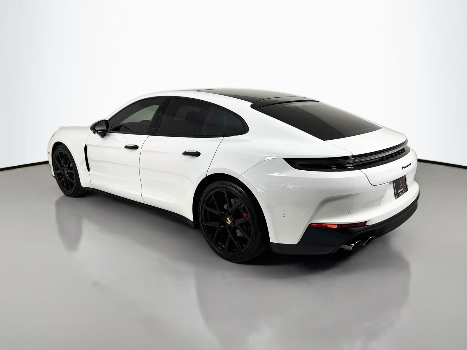 Used 2025 Porsche Panamera 4 AWD/4WD image 5