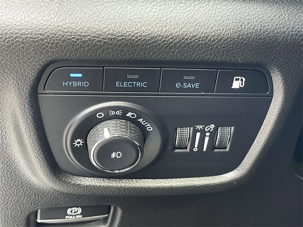 Used 2022 Jeep Grand Cherokee Limited 4xe image 50