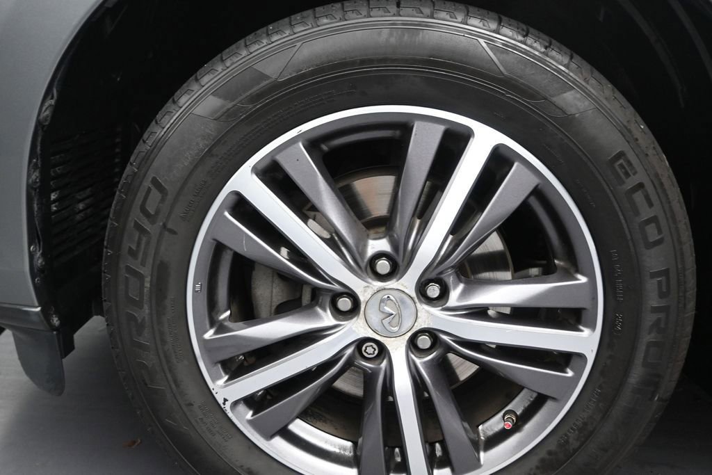 Used 2019 INFINITI QX60 Luxe w/ Essential Package FWD image 17