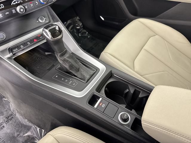 Used 2020 Audi Q3 2.0T Prestige w/ Prestige Package AWD/4WD image 18