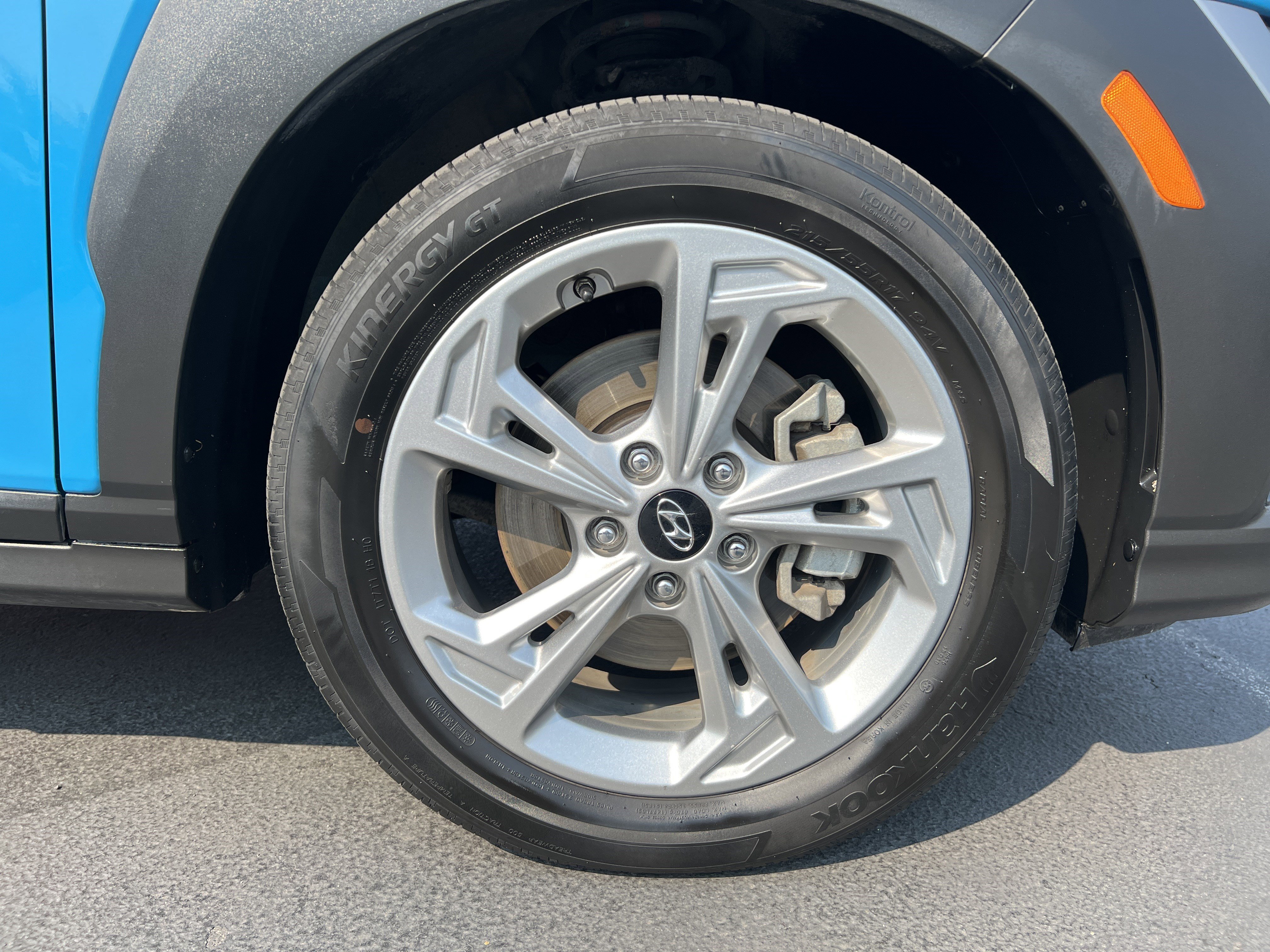 Used 2023 Hyundai Kona SEL image 11