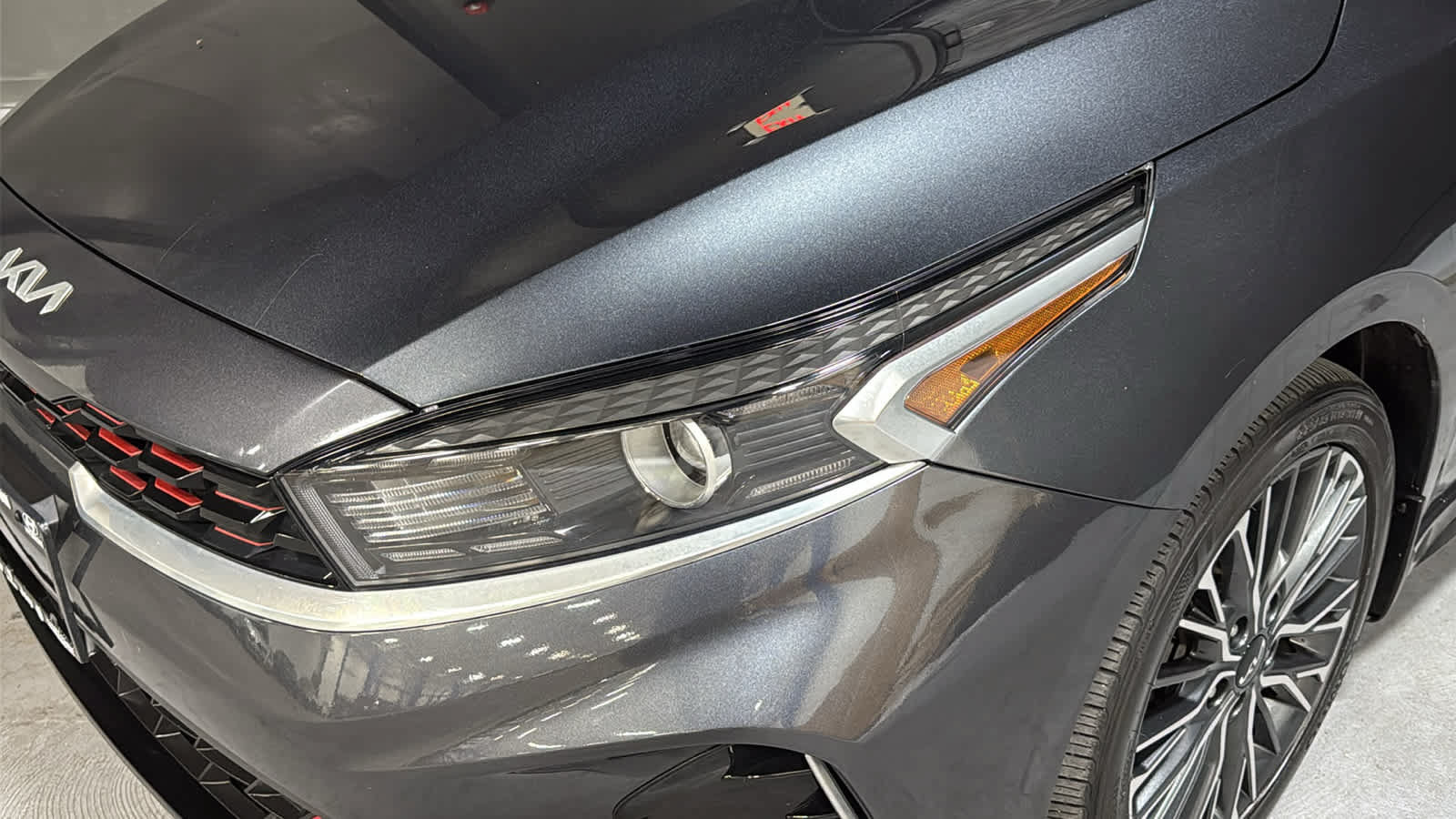 Used 2023 Kia Forte GT-Line FWD image 7