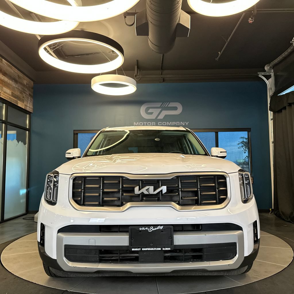 Used 2025 Kia Telluride S AWD/4WD image 8