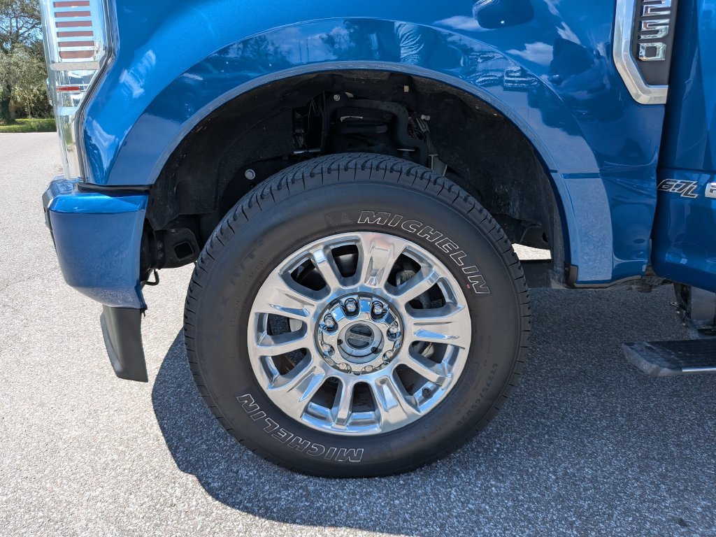 Certified 2022 Ford F250 Limited AWD/4WD image 38