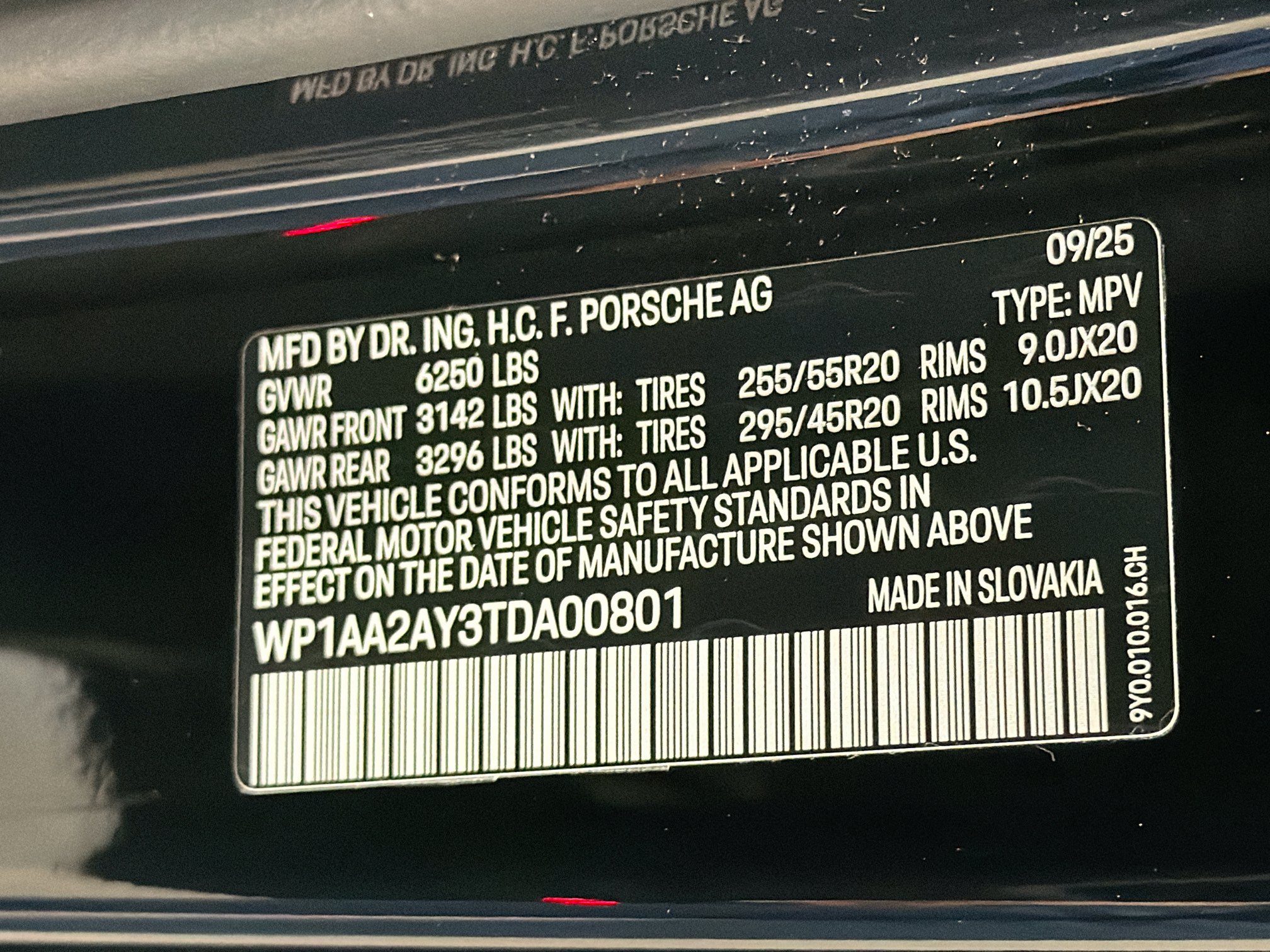 Certified 2026 Porsche Cayenne AWD/4WD image 43