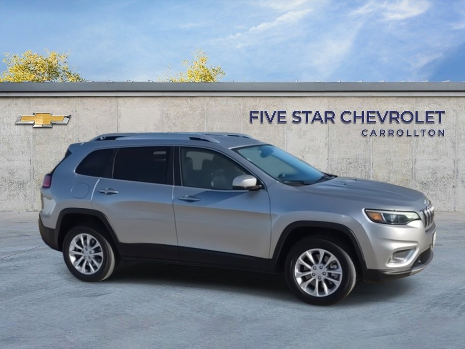Used 2019 Jeep Cherokee Limited image 2