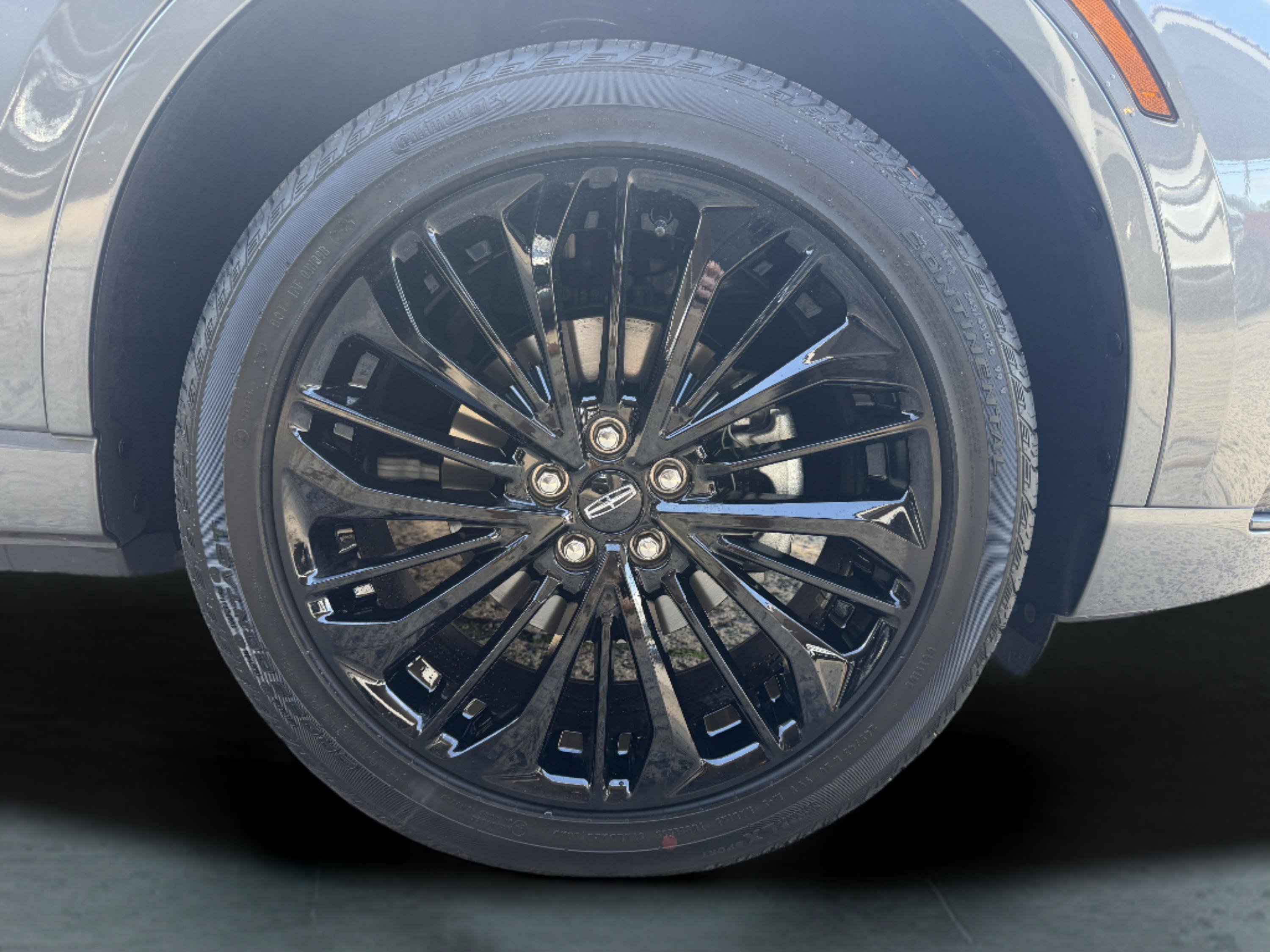 New 2026 Lincoln Corsair Premiere AWD/4WD image 11