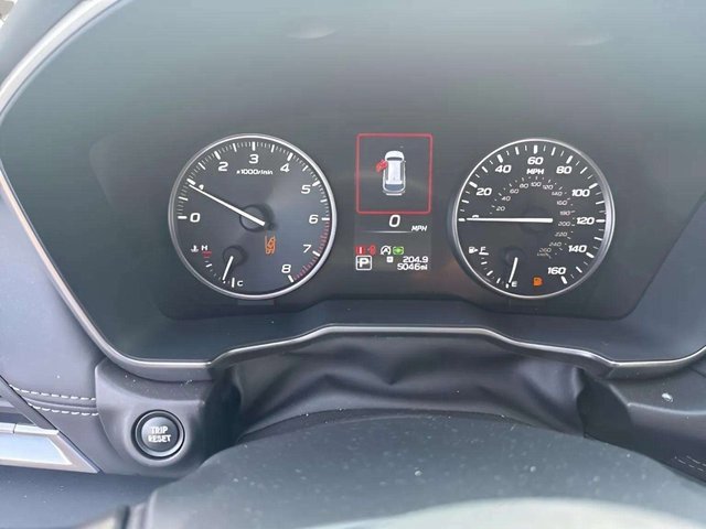 Used 2025 Subaru Outback Limited image 10