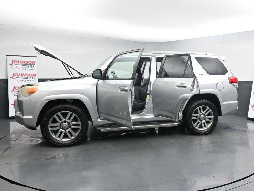 Used 2011 Toyota 4Runner SR5 w/ Convenience Pkg image 45
