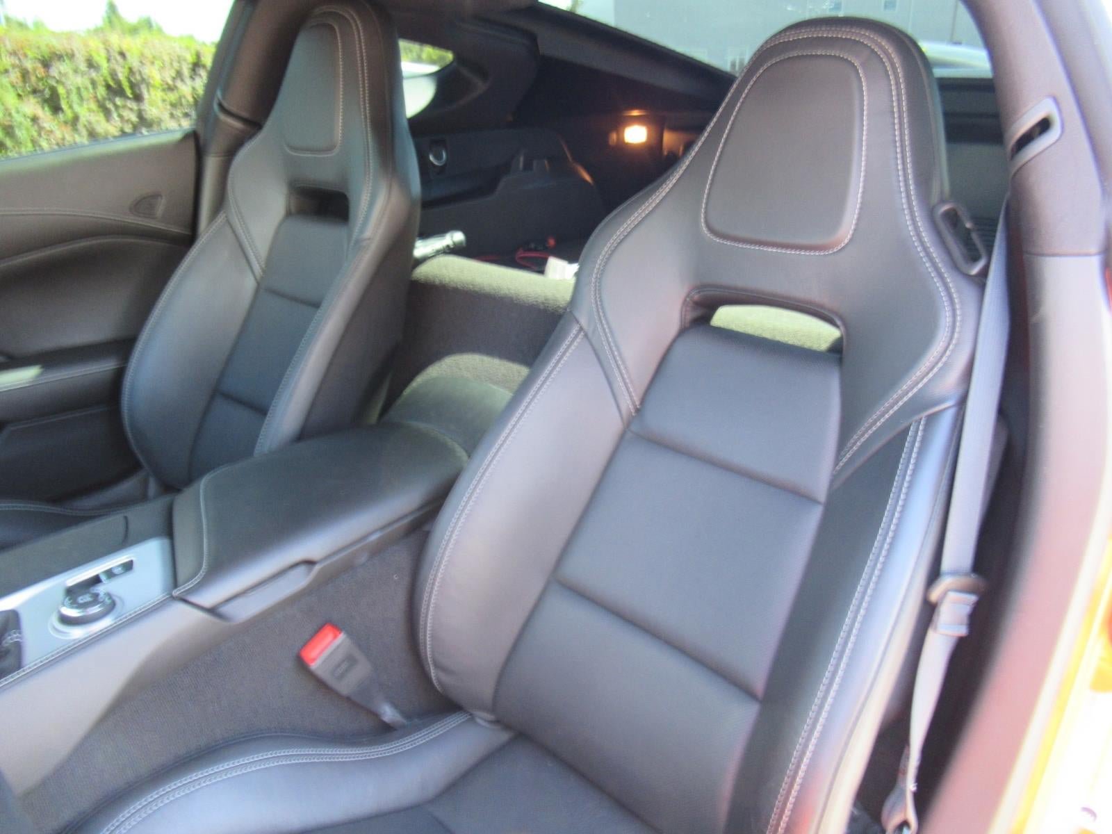 Used 2019 Chevrolet Corvette Grand Sport w/ Carbon Flash Badge Package RWD image 18