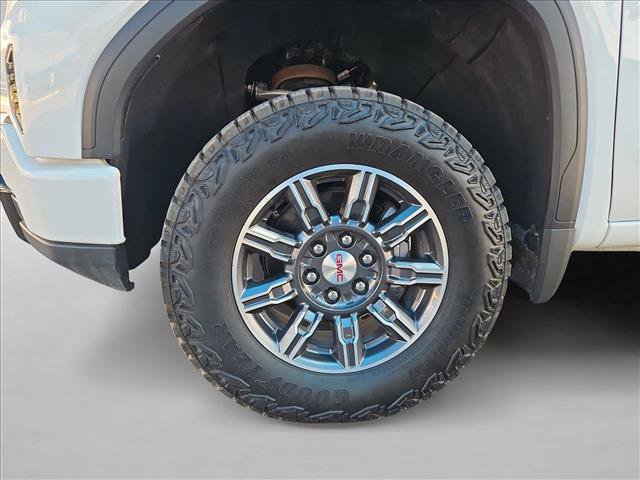 Certified 2026 GMC Sierra 1500 AT4 AWD/4WD image 24