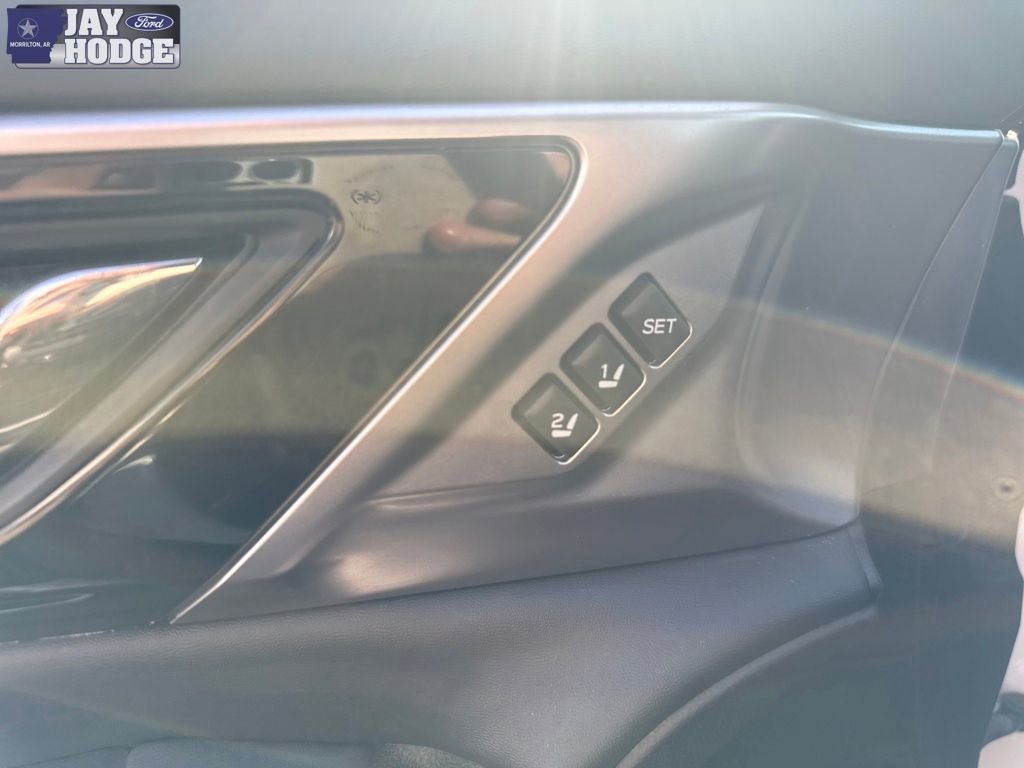 Used 2020 Subaru Outback Limited w/ Popular Package #2 image 36
