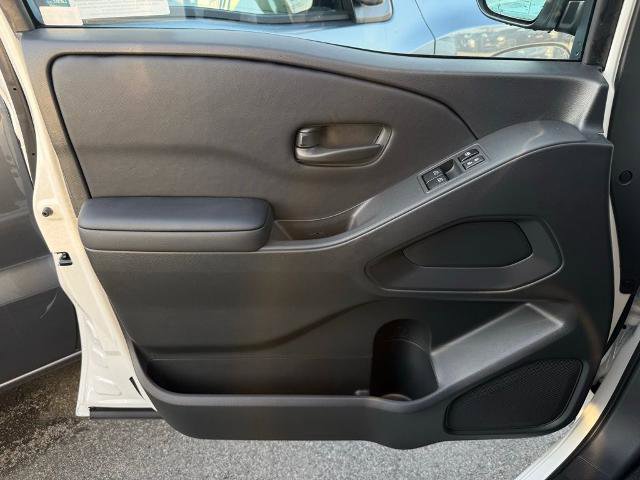 New 2026 Nissan Frontier S image 15