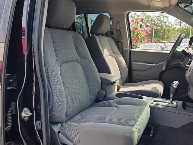 Used 2019 Nissan Frontier SV w/ Value Truck Package RWD image 17