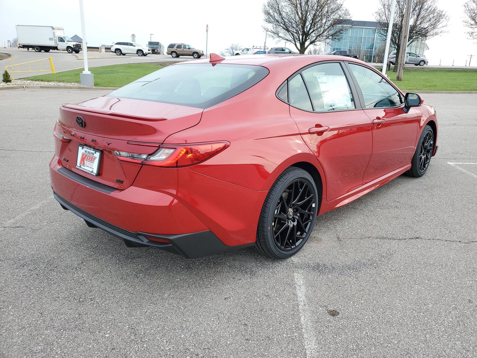 New 2026 Toyota Camry SE image 4