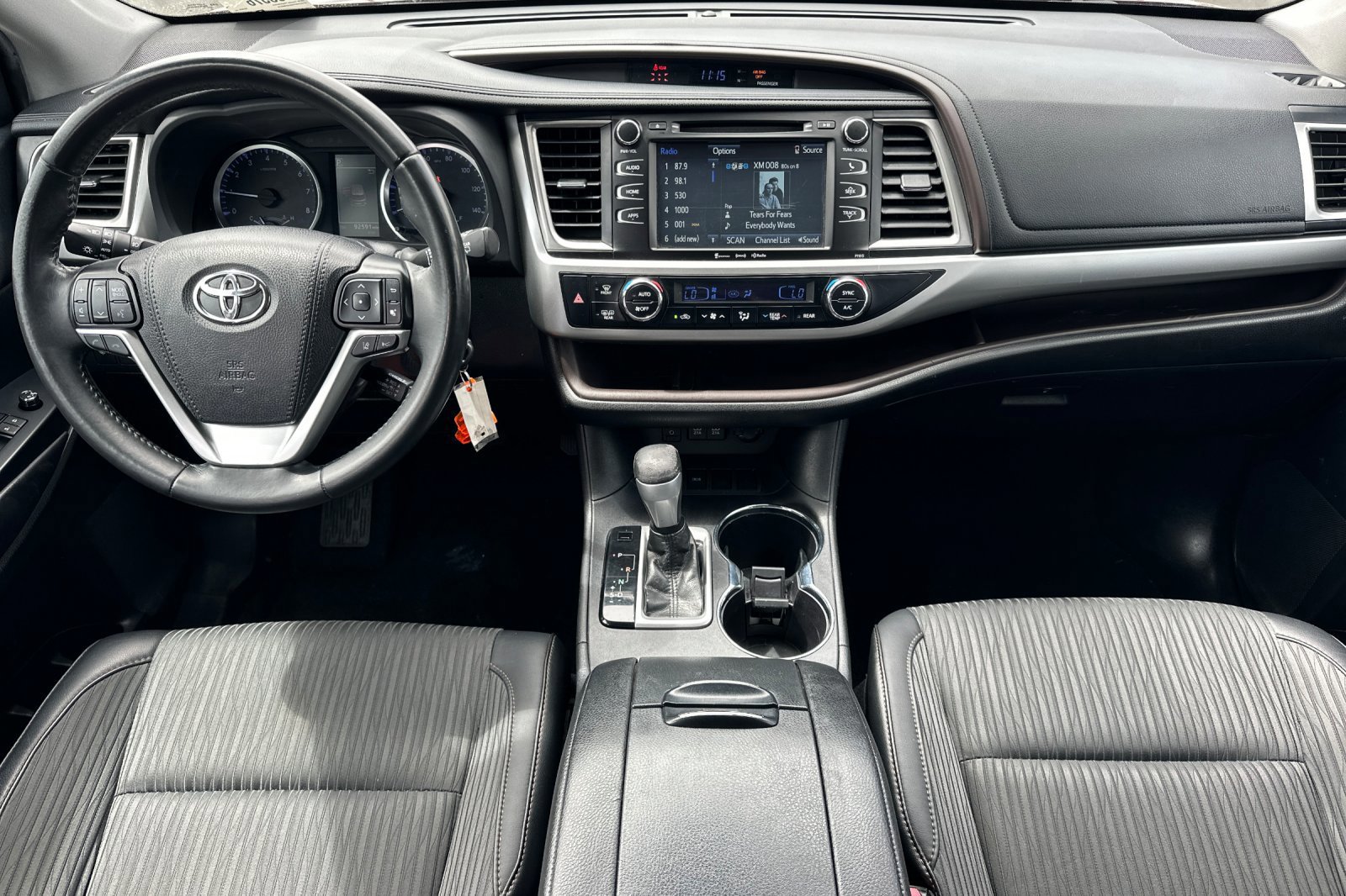 Certified 2019 Toyota Highlander Plus FWD image 13