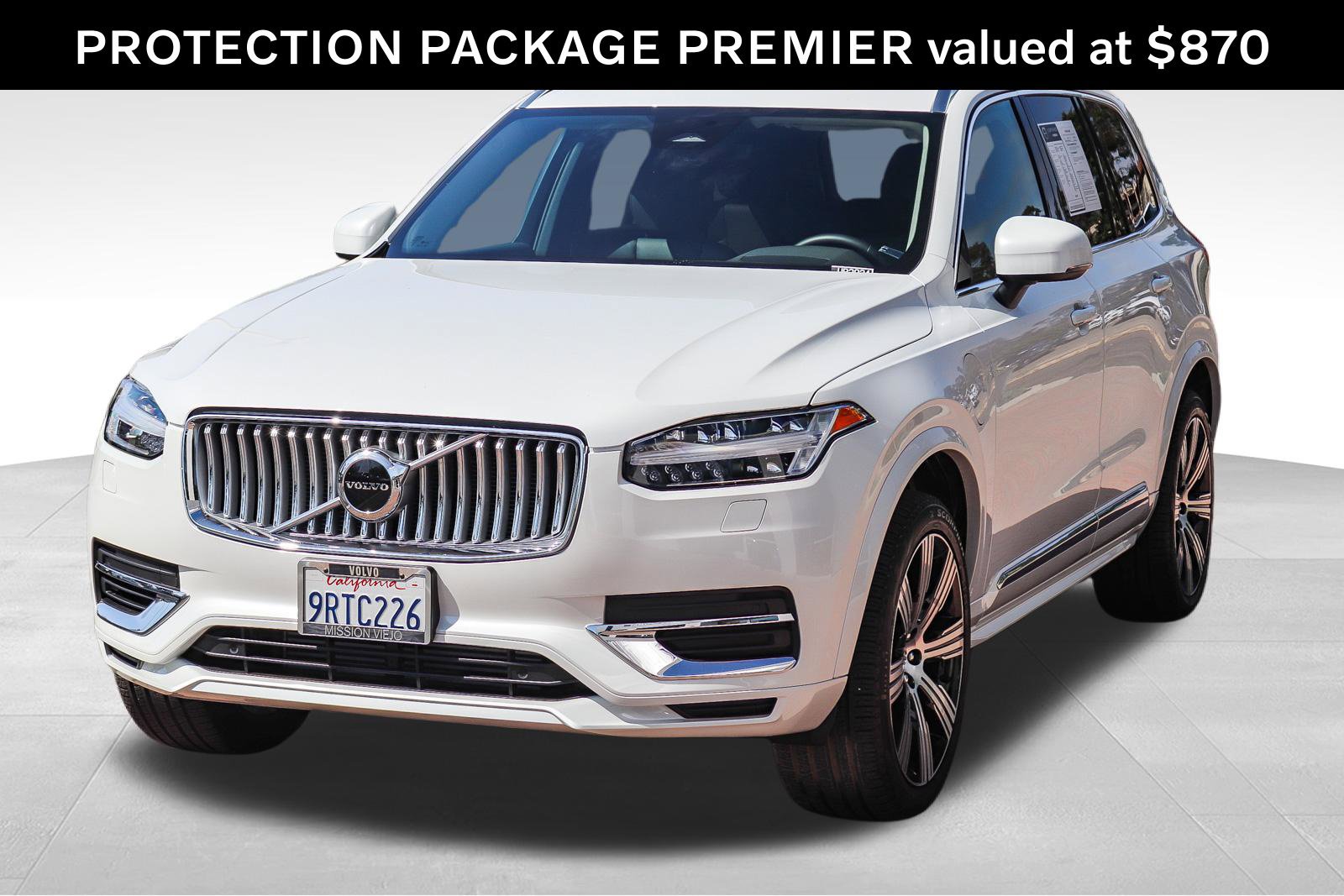 Used 2025 Volvo XC90 T8 Core w/ Protection Package Premier AWD/4WD image 3
